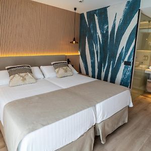 Habitación con 2 Camas Individuales